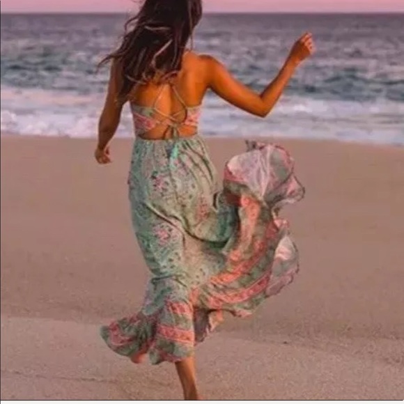 25. NWT Spell & the gypsy Collective city lights maxi - Picture 5 of 10